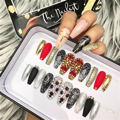 Why Beyond Magical Press On Nails are Taking the Beauty World by Storm